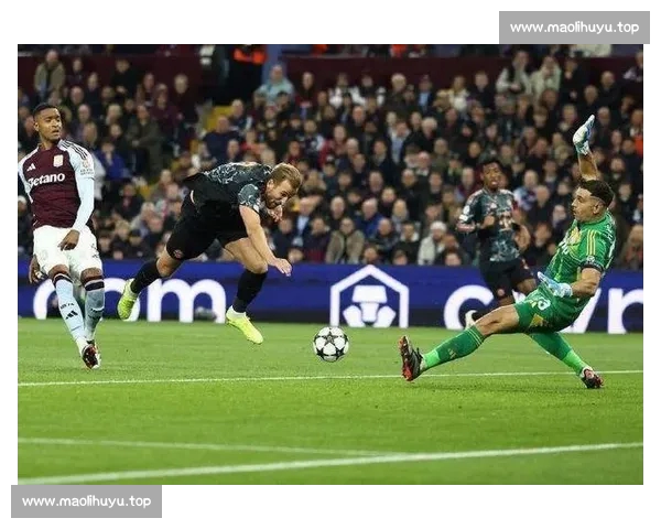 欧冠赛场惊喜不断高比分对决引发球迷热议